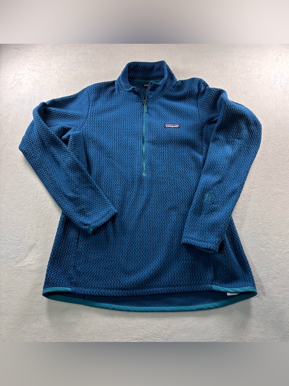 Patagonia Women’s Blue Quarter-Zip Fleece Pullover